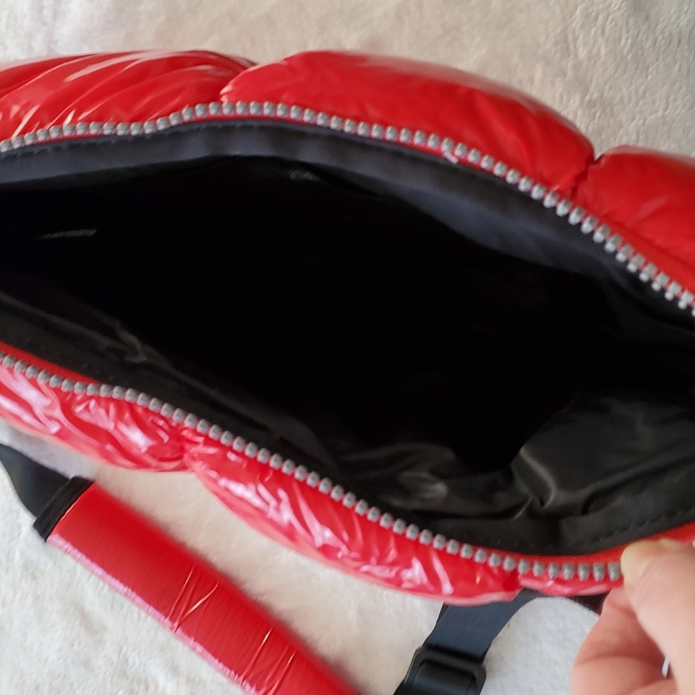 🎒iSkin Summit Quilted Laptop Sleeve 🎒 - Picture 3 of 5